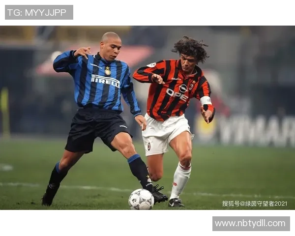 天下足球盘点：曾经征战绿茵的球星们纷纷退役的背后故事