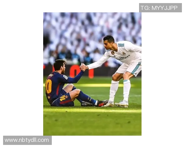 足球巨星豪宅对比：梅西、C罗与内马尔的奢华居所全揭秘